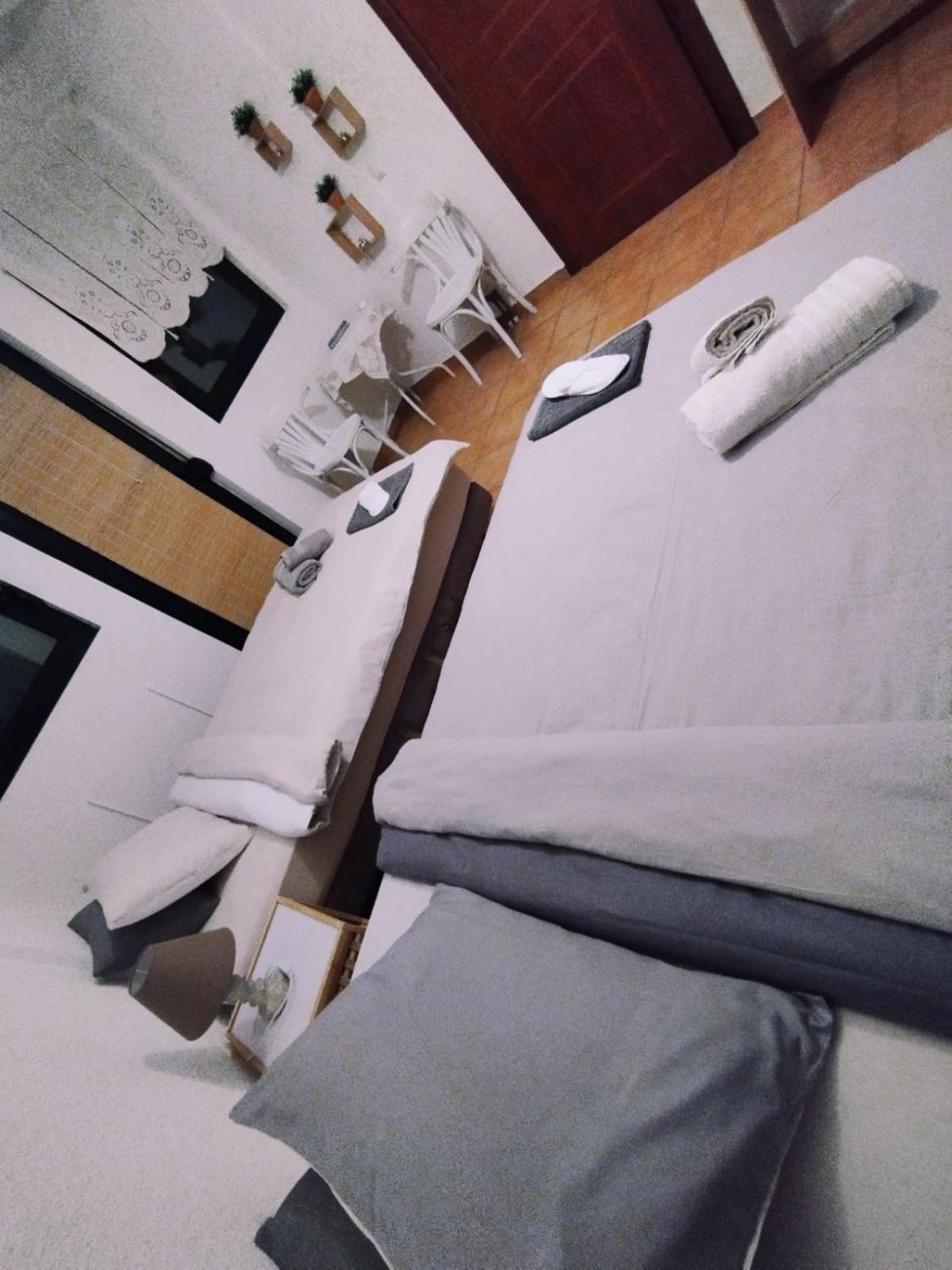 Elea Home Apartments อเล็กซานโดรโพลิส ภายนอก รูปภาพ